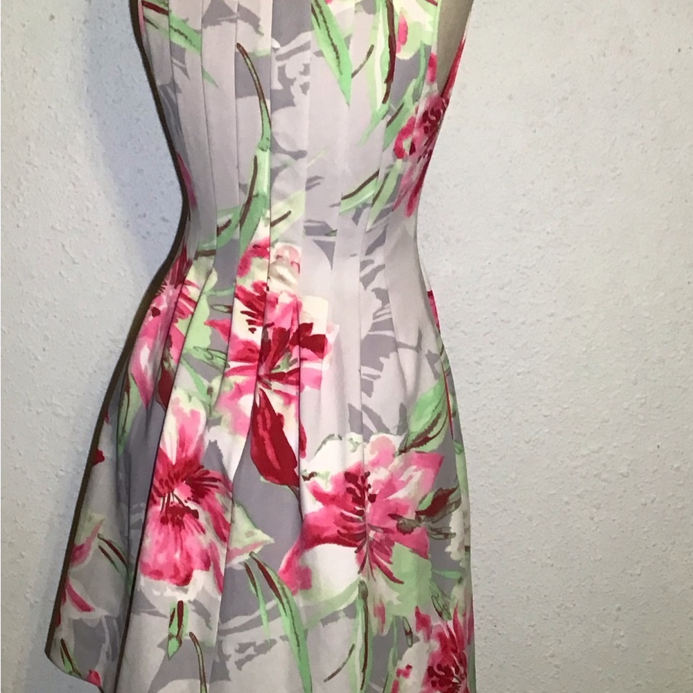 Vince camuto fit & flare Floral dress size 6 - Picture 7 of 12